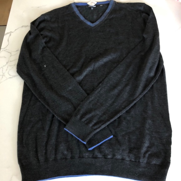 Jared Lang Charcoal V-Neck Sweater for Men - Picture 3 of 8